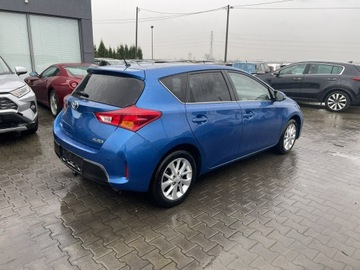 Toyota Auris II Touring Sports 1.3 Dual VVT-i 100 99KM 2013 Toyota Auris Business Kamera Cofania, zdjęcie 1