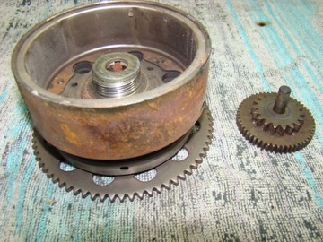 Honda Pantheon 125 2t. koło magnesowe