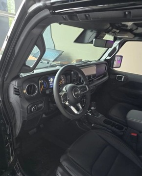 Jeep Wrangler IV 80th Anniversary 2d  Seria 6 2.0 GME Turbo 272KM 2025 Jeep Wrangler Sahara, rok produkcji 2025 2.0 Benzyna 272KM, zdjęcie 3