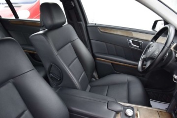 Mercedes Klasa E W212 Kombi 350 4MATIC 272KM 2010 Mercedes-Benz Klasa E 4-Matic Duza-Navi KlimatronicTempomat Skora El.Klapa, zdjęcie 10