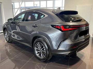 Lexus NX II SUV Facelifting 2.5 350h 200KM 2025 Od ręki - 350h Prestige 2.5 Hybrid 200KM | Podgrzewane fotele!, zdjęcie 3