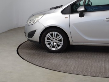 Opel Meriva II Mikrovan 1.4 Turbo ECOTEC 120KM 2013 Opel Meriva 1.4 Turbo, GAZ, Klima, Tempomat, zdjęcie 14