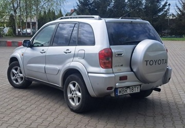 Toyota RAV4 II 2.0 16V D-4D 116KM 2002 Toyota RAV4 Toyota RAV4 2.0 D-4D 4x4 2.0 Diesel 116KM, zdjęcie 10
