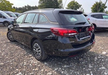 Opel Astra K Sports Tourer 1.4 Twinport 100KM 2016 Opel Astra 1.4B 101KM klima ksiazka bezwypadek ledy 1.4 Benzyna 100KM, zdjęcie 2