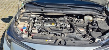 Toyota Corolla XII TS Kombi 2.0 Hybrid Dynamic Force 184KM 2019 Toyota Corolla XII 2.0 Combi Hybryda Komfort + Tech, zdjęcie 13