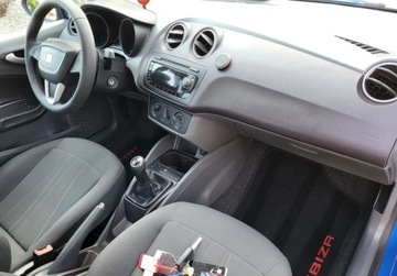Seat Ibiza IV Hatchback 5d 1.2 MPI 70KM 2011 Seat Ibiza Seat Ibiza Tempomat Alufelgi 1.2 Benzyna 70KM, zdjęcie 9