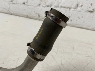 2021 Volvo S60 трубка топливного бака P32312052