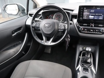 Toyota Corolla XII Sedan 1.5 VVT-i 125KM 2021 Toyota Corolla 1.5 VVT-i, Salon Polska, zdjęcie 6