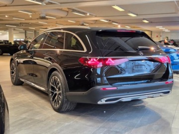 Mercedes Klasa E W214 All-Terrain 2.0 220d 197KM 2025 E Klasa 220 d 4-Matic All-Terrain Avantgarde Estate 2.0 (197KM) 2025, zdjęcie 2