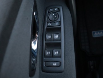 Renault Megane III Grandtour Facelifting 2013 1.6 16V 110KM 2013 Renault Megane 1.6 16V, Salon Polska, Serwis ASO, zdjęcie 20