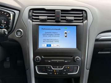 Ford Mondeo V Kombi 1.5 EcoBoost 160KM 2017 Ford Mondeo LEDNAVIAsystent ParkowaniaAsystent PasaCzyta Znaki 1.5, zdjęcie 22