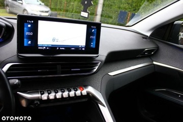 Peugeot 5008 II Crossover Facelifting 1.5 BlueHDi 130KM 2022 Peugeot 5008 Peugeot 5008 1.5 BlueHDI Allure SampS EAT8 1.5 Diesel 130KM, zdjęcie 28