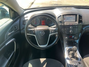 Opel Insignia I Sedan 2.0 CDTI ECOTEC 160KM 2010 Opel Insignia Xenon Ledy Nawigacja Parktronic Grzane Fotele Nowy Rozrzad S, zdjęcie 8