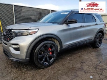 Ford Explorer VI 2022 Ford Explorer 2022, 3.0L, 4x4, ST, porysowany lakier