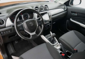 Suzuki Vitara III SUV 1.6 VVT 120KM 2016 Suzuki Vitara Suzuki Vitara 1.6 Elegance 2WD 1.6 Benzyna 120KM, zdjęcie 21