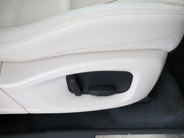 Jaguar E-Pace SUV 2.0 i4D 180KM 2018 Jaguar F-PACE 2.0d Automat S AWD Panorama, zdjęcie 38