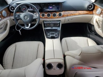 Mercedes Klasa E W213 2018 Mercedes-Benz Klasa E 2018r, 2.0L, od ubezpieczalni 2.0 Benzyna 241KM, zdjęcie 7