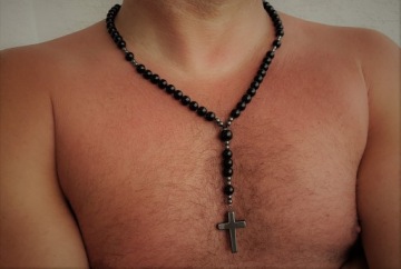 МУЖСКОЕ ОЖЕРЕЛЬЕ ИЗ ОНИКСА С ГЕМАТИТОМ ЧЕТКИ