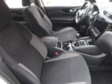 Nissan Qashqai II Crossover 1.2 DIG-T 115KM 2017 Nissan Qashqai 1.2 DIG-T, Salon Polska, zdjęcie 8