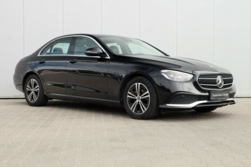 Mercedes Klasa E W213 Limuzyna Facelifting 2.0 220d 200KM 2022 Mercedes-Benz Klasa E E220d 4 Matic Salon Polska Autotrade Mercedes-Benz, zdjęcie 2