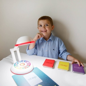 LAMPKA EDUKACYJNA HI-TECH UCZY PL GRA Lisciani RGB