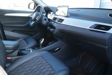 BMW X1 F48 Crossover Facelifting 2.0 18d 150KM 2022 BMW X1 BMW X1 xDrive18d xLine Adaptive LED HeadUp, zdjęcie 10