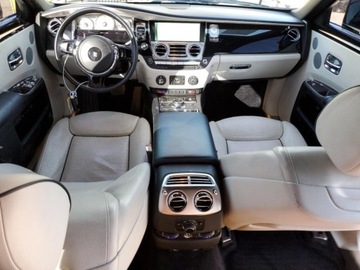 Rolls-Royce 2015 Rolls-Royce Ghost 2015 6.6l 6.6 Benzyna 563KM, zdjęcie 8