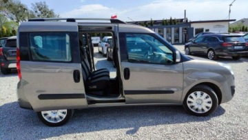 Opel Combo D Tour 1.6 CDTI 105KM 2012 Opel Combo 1.6D 105 KM 7 Osobowy Klimatronik Tempomat Czujniki GWARANCJA, zdjęcie 21