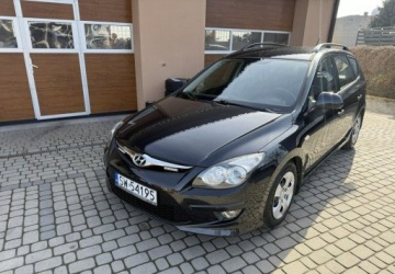 Hyundai i30 I CW Facelifting 1.4 DOHC 109KM 2011 Hyundai i30 1,4 109KM Klimatyzacja 1.4 Benzyna 109KM, zdjęcie 10