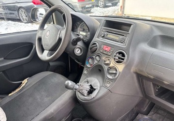 Fiat Panda II Hatchback 5d 1.2 8v 60KM 2010 Fiat Panda VAN 2 os. 1.2 Benzyna 60KM, zdjęcie 13