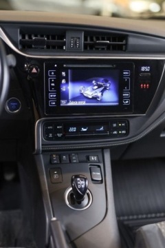 Toyota Auris II 2017 Toyota Auris Hybrid 135 Selection 1.8 Hybryda 99KM, zdjęcie 30