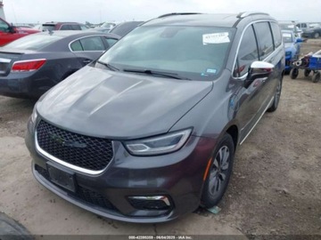 Chrysler Pacifica II 2021 Chrysler Pacifica Hybrid Limited 2021 3.6l 3.6 Hybryda 260KM, zdjęcie 1