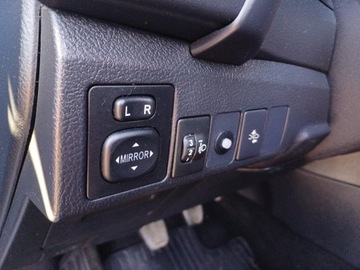 Toyota Auris II Hatchback 5d Facelifting 1.6 Valvematic 132KM 2015 Toyota Auris 1.6 VVT-i Premium II (2012-) 1.6 VVT-, zdjęcie 24