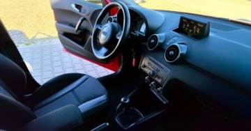 Audi A1 I Hatchback 3d 1.6 TDI 90KM 2013 Audi A1 Sportback 1,6 TDI 90KM Klima Serwis 1.6 Diesel 90KM, zdjęcie 19