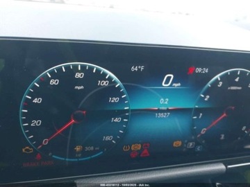 Mercedes GLA II 2022 Mercedes-Benz GLA 2022 r., 2,0 L 250 4MATIC 2.0 Benzyna 221KM, zdjęcie 6