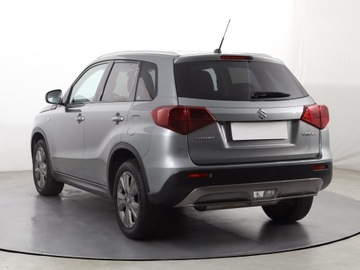 Suzuki Vitara III SUV Facelifting 1.4 BoosterJet 140KM 2019 Suzuki Vitara 1.4 BoosterJet, Salon Polska, zdjęcie 3