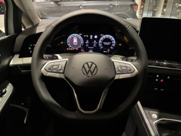 Volkswagen Golf VIII Hatchback Facelifting 2.0 TDI SCR 116KM 2025 Volkswagen Golf Variant Life Plus 2.0 TDI 115KM, zdjęcie 8