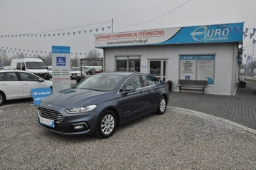 Ford Mondeo V 2020 Ford Mondeo 2.0 Hybrid Titanium Salon Polska