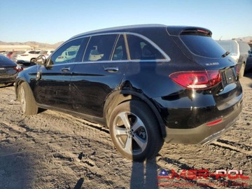 Mercedes GLC C253 2020 Mercedes-Benz GLC 300_4MATIC_ 2020r 2.0 Benzyna 255KM, zdjęcie 2