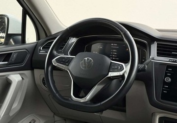 Volkswagen Tiguan II SUV Facelifting 1.5 TSI 150KM 2022 Volkswagen Tiguan Matrix-LED Webasto ACC Kamera Park Assist FVAT23 S, zdjęcie 15