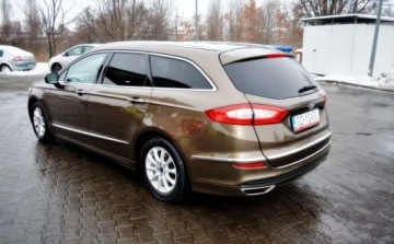 Ford Mondeo V Kombi 2.0 TDCi Bi-Turbo 210KM 2016 Ford Mondeo Bogate wyposazenie, Zadbany, Rozrzad wymieniony przy 253 tys, zdjęcie 24