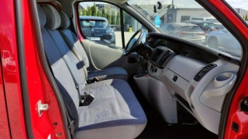 Renault Trafic II 2004 Renault Trafic 1.9D 101KM Klima Elektryka 9 Osobowy Super Stan Hak Prywatny, zdjęcie 22