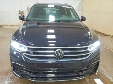 Volkswagen Tiguan III 2024 Volkswagen Tiguan Sel R-Line Black 2024 2.0 Benzyna 184KM, zdjęcie 5