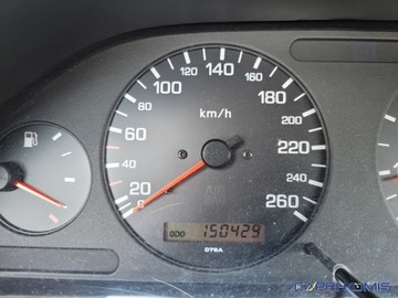 Nissan Maxima IV 2.0 QX 140KM 1998 Nissan Maxima 2.0i I wlasciciel Bezwypadkowy 2.0 Benzyna 140KM, zdjęcie 14