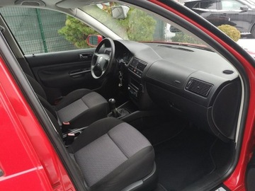 Volkswagen Golf IV Hatchback 1.6 i 16V FSI 110KM 2002 Volkswagen Golf 1.6 16v 110KM Klimatronik, zdjęcie 18