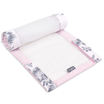 Oddychający ochraniacz do łóżeczka z siateczki pink berry 180x30cm