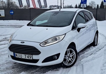 Ford Fiesta VII Hatchback 3d Facelifting 1.0 80KM 2013 Ford Fiesta Ford fiesta wzorowy stan bogata dokumentacja Benzyna 80KM, zdjęcie 1