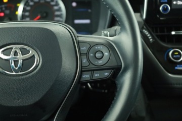 Toyota Corolla XII Sedan 1.5 VVT-i 125KM 2022 Toyota Corolla 1.5 VVT-i, Salon Polska, zdjęcie 15