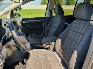 Volkswagen Touran II 2.0 TDI 140KM 2012 Volkswagen Touran 2.0tdi 140KM Cross Bixenon, zdjęcie 17