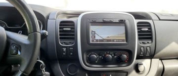 Opel Vivaro B Kombi Extra Long H1 2,9t 1.6 BiTurbo 140KM 2015 Opel Vivaro 9 miejsc 140 KM Navi bezwypadkowy oplacony 1.6 Diesel 140KM, zdjęcie 18